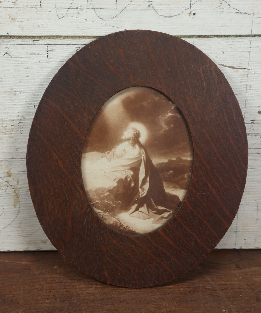 Lot 034 - Christ In The Garden Of Gethsemane, After Hofmann, Antique Print In Oval Frame, Behind Glass