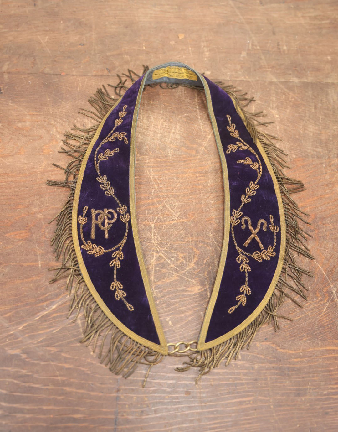 Lot 051 - Vintage Purple Velvet Odd Fellows I.O.O.F. Sash Collar With Vine Detailing, P.C.P. Past Chief Patriarch, Crossed Staffs Symbol, By The C.E. Ward Company, New London, Ohio