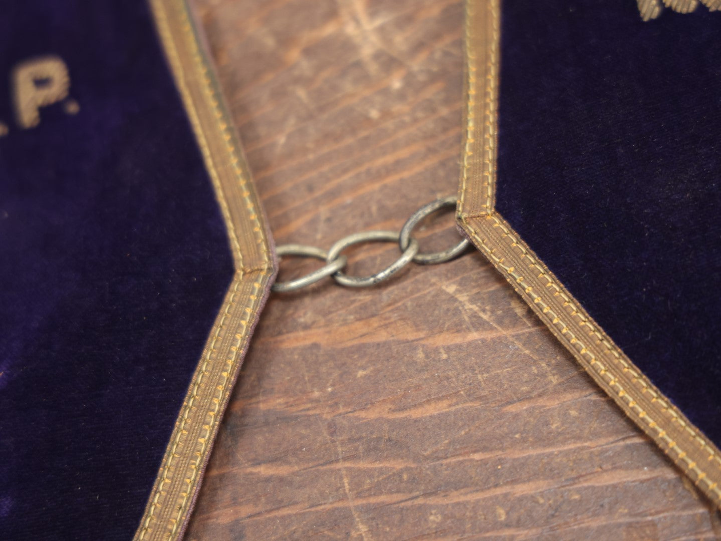 Lot 053 - Vintage Purple Velvet Odd Fellows I.O.O.F. Sash Collar, P.C.P. Past Chief Patriarch, Crossed Staffs Symbol, Lodge No. 56, Boston Regalia Company