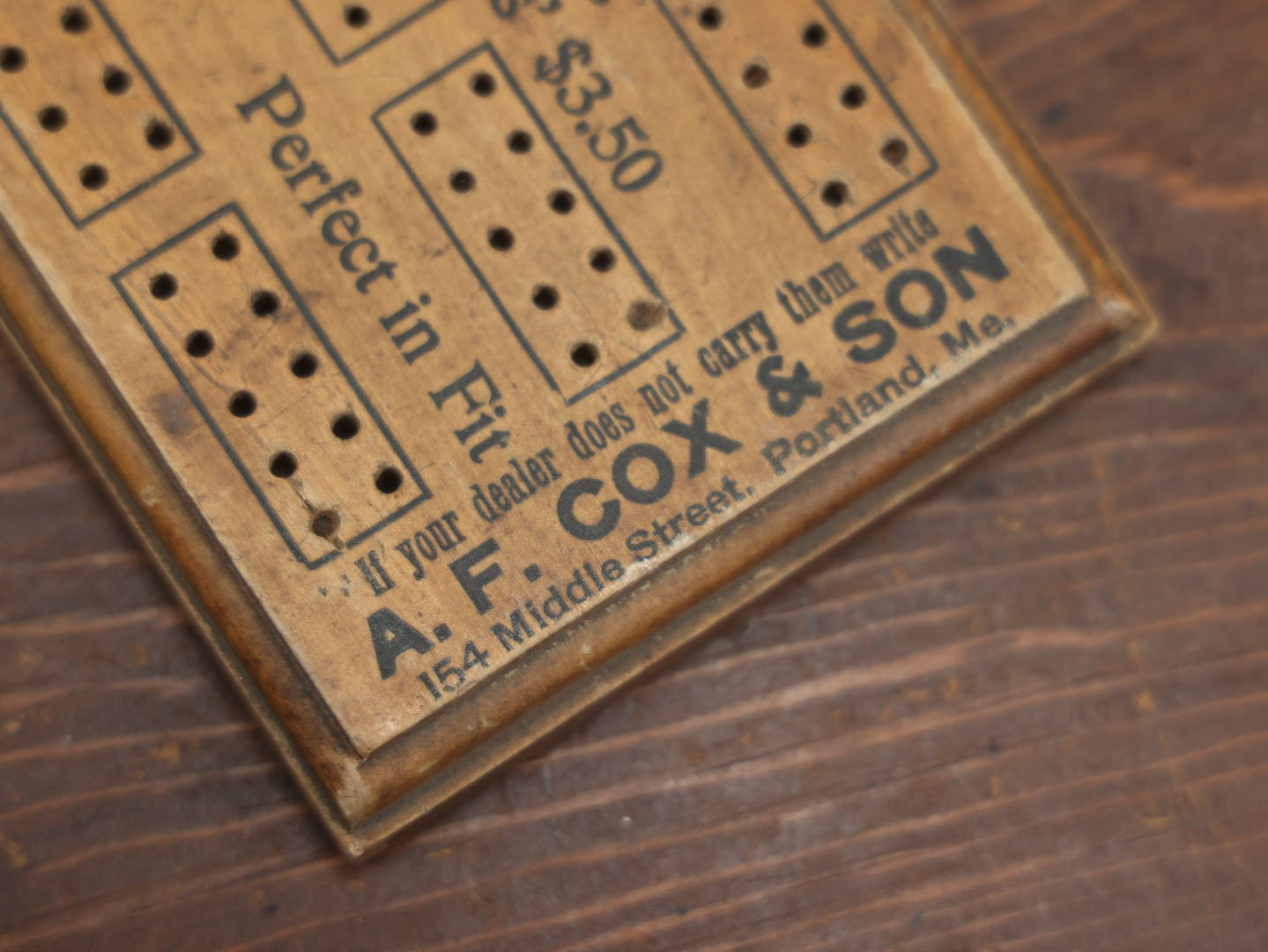 Lot 058 - Vintage Urban Shoe & A.F. Cox & Son Advertising Cribbage Game Board, Portland, Maine