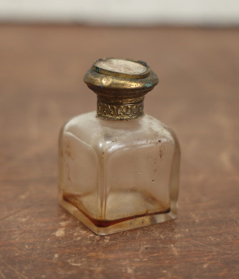 Lot 067 - Vintage French Perfume Bottle With Arc De Triomphe On Lid, With Small Glass Stopper