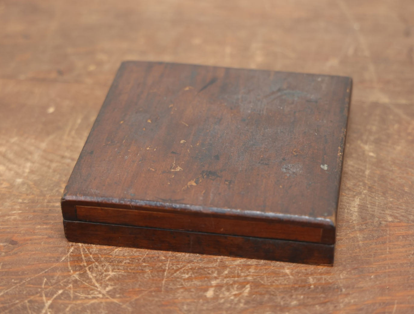 Lot 078 - Antique Royal Velvet Preancelling Ink Pad For Use With Metal Stamp Ink, Item 785, Velvet Pad And Ink Co., Washington D.C., Circa 1920, In Wood Box