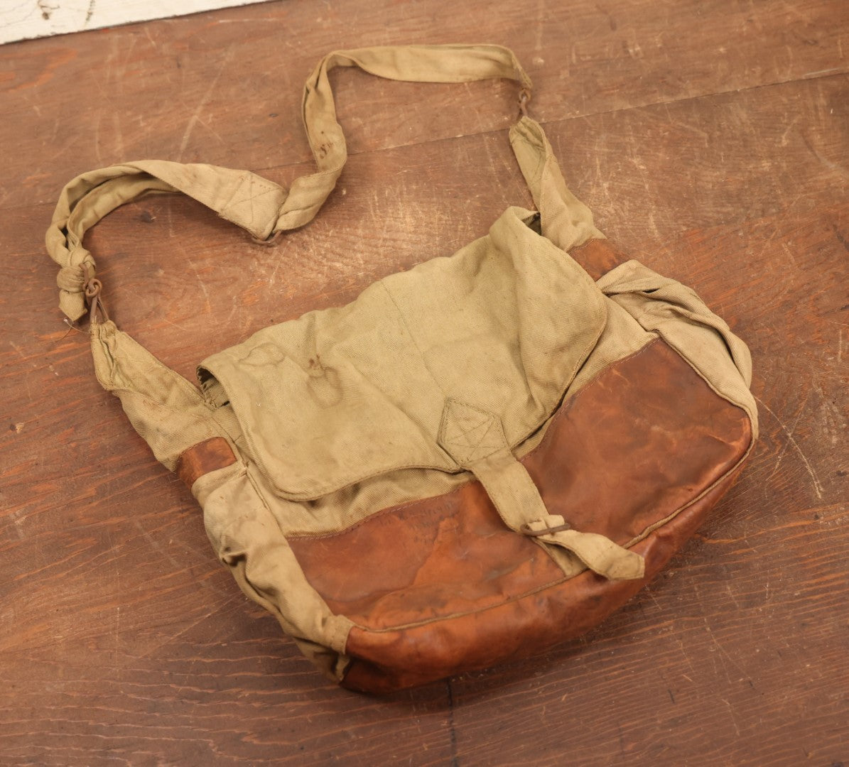 Lot 019 - Antique Canvas And Leather Shoulder Bag, World War 1 Era, Signed With Name, Overall Good Condition, No Holes