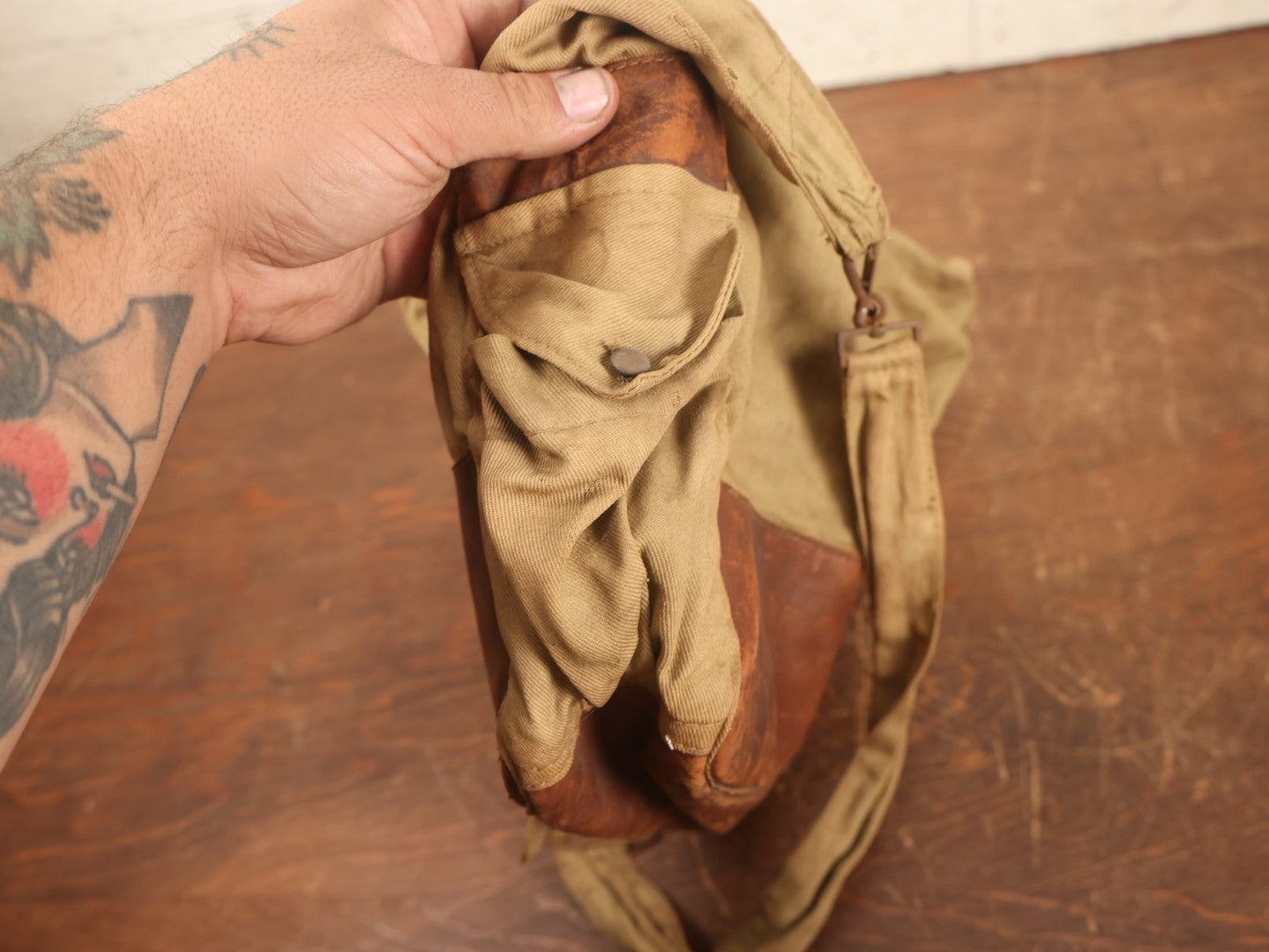 Lot 019 - Antique Canvas And Leather Shoulder Bag, World War 1 Era, Signed With Name, Overall Good Condition, No Holes