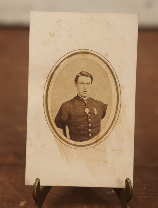 Lot 022 - Antique C.D.V. Photograph Of Civil War Double Amputee Sergeant Alfred Stratton, Company G, 147th New York