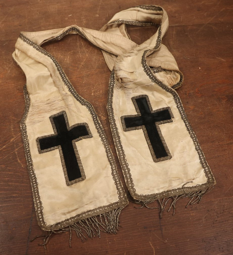 Lot 041 - Antique Fraternal Or Church Priest's Vestment Stole With Black Crosses, Note Heavy Wear And Fraying