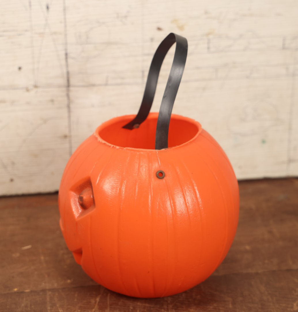 Lot 043 - Vintage Halloween Pumpkin Jack-O-Lantern J.O.L. Blow Mold Candy Bucket With Handle - Lighter Black Face