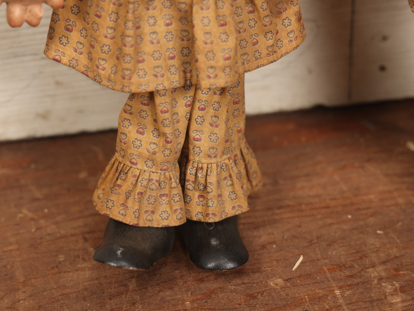 Lot 050 - Pair Of Vintage Dolls, Mortimer Snerd & Fanny Brice, Ideal Composition Dolls, Circa 1938, With "Flexy" Metal Frames