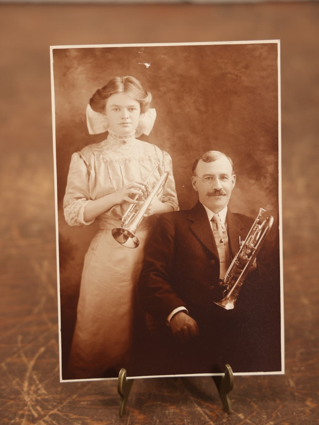 Lot 090 - Single Paper Snapshot Photo Of Father And Daughter Trumpet Players