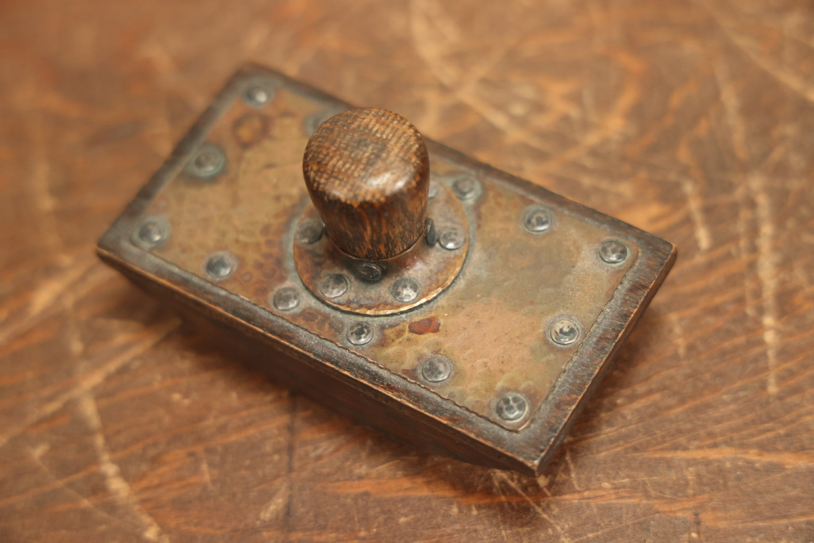 Lot 005 - Antique Arts And Crafts Desk Set With Inkwell With Pen Rest And Blotter, Hammered Copper And Wood, Marked Copper And Silver