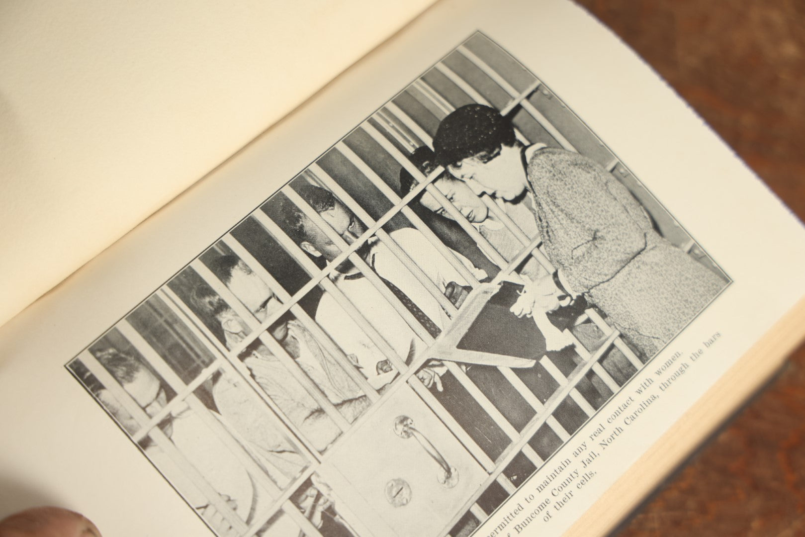 Lot 085 - "Sex In Prison, Revealing Sex Conditions In America's Prisons" Antique Book By Joseph F. Fishman, By The International Library Of Sexology And Psychology, With Six Illustrations