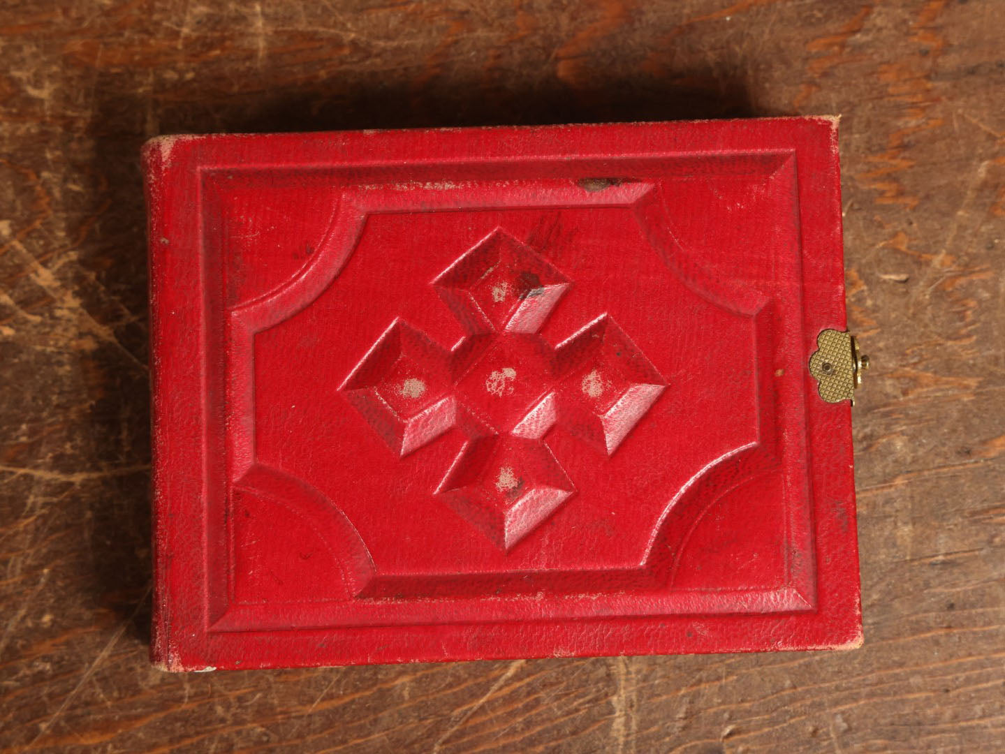 Lot 013 - Antique Gem Tintype Photo Album, Nearly Completely Full, With 90+ Photographs, Album Copyright 1867 By Remick & Rice, Includes Back Turned Photo, Filler Gems