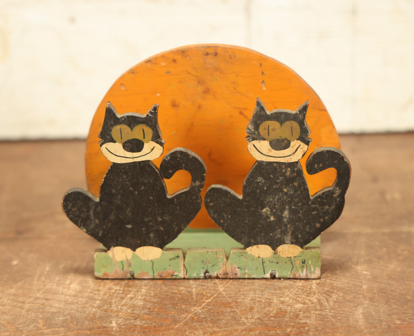 Lot 019 - Vintage Folk Art Napkin Holder, Two Cats Sitting In Front Of Yellow Moon, Scroll Cut Hand Painted Wood