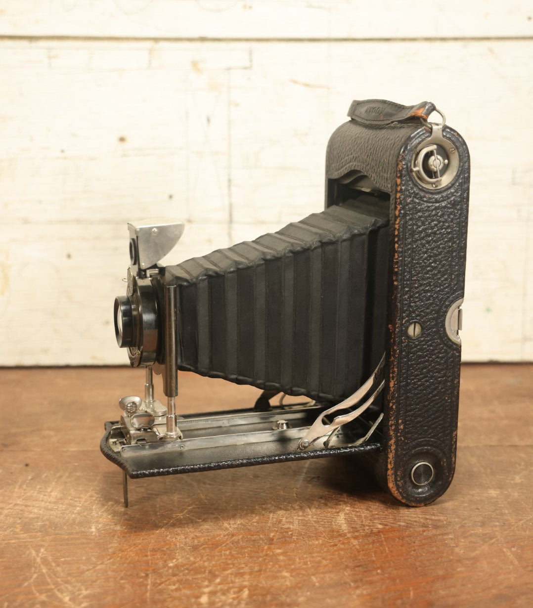 Lot 033 - Antique Kodak No. 3A Folding Pocket Kodak Film Camera, Circa 1914