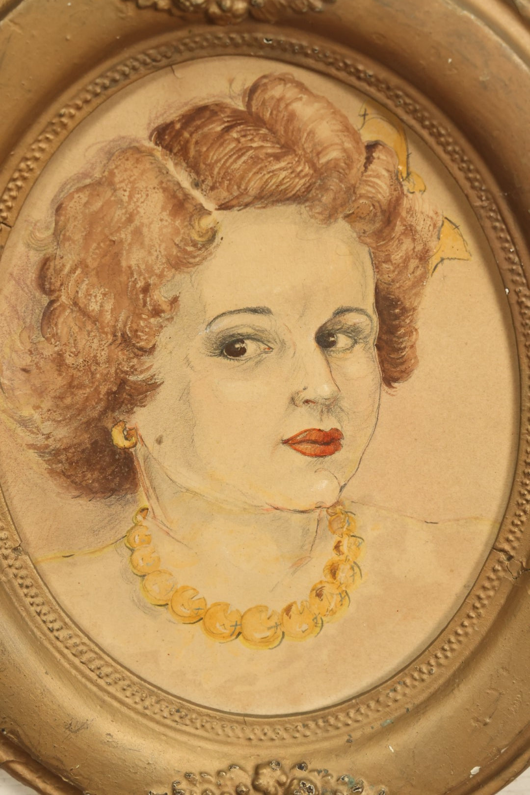 Lot 059 - Odd Original Drawing / Watercolor Of A Woman With Red Lipstick And Golden Necklace, In Oval Frame