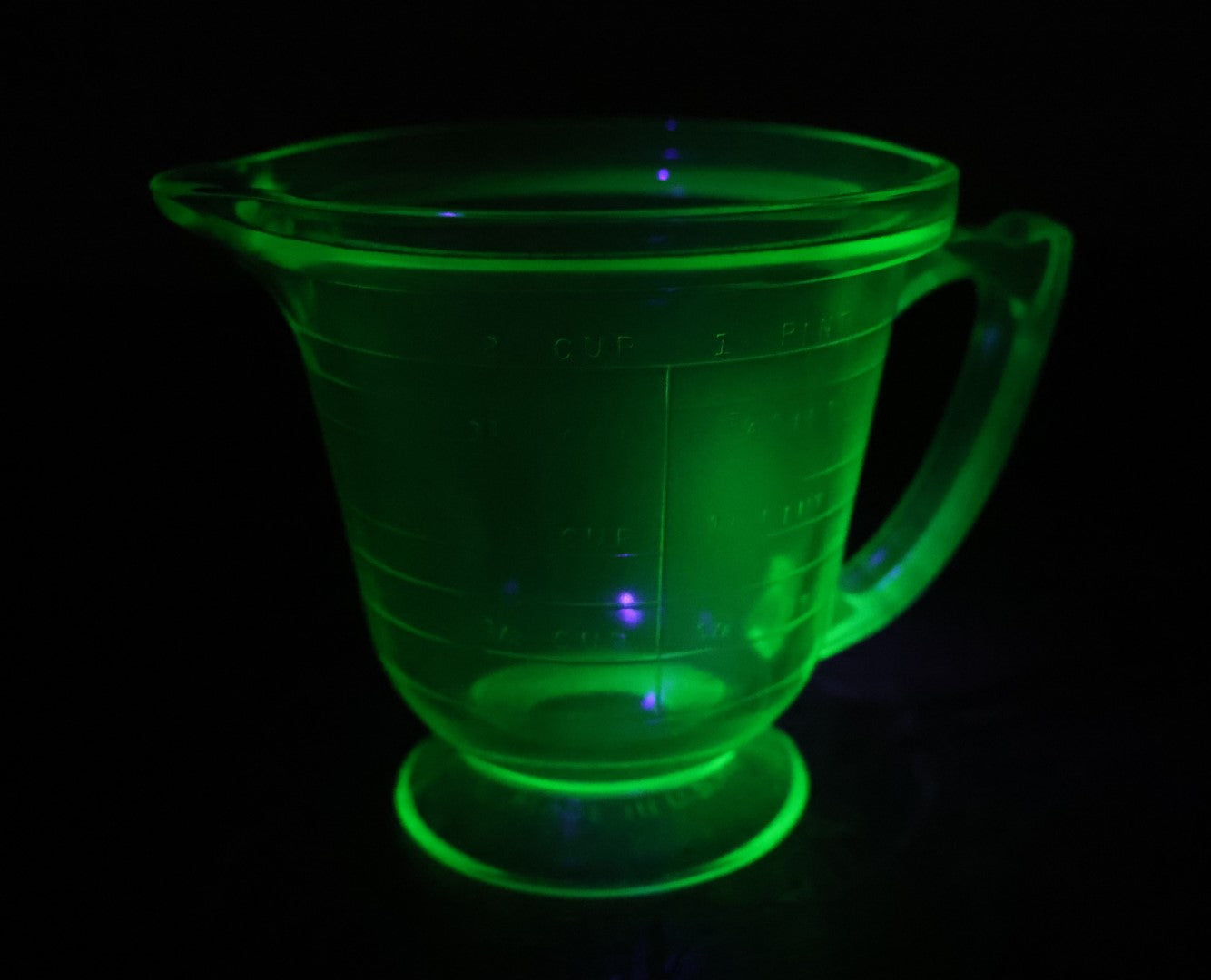 Lot 067 - Vintage Green Uranium Vaseline Glass T & S Mixer Base 2 Cup Measurer, Hand Made In The U.S.A., Glows Under Black Light, Various Minor Chipping