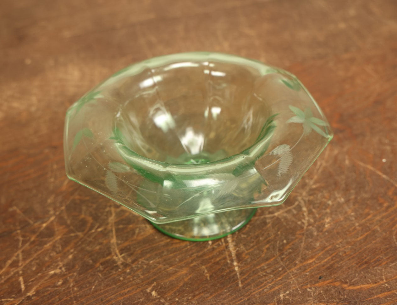 Lot 068 - Vintage Green Uranium Vaseline Glass Footed Compote Bowl Dish With Etched Design, Various Minor Chipping