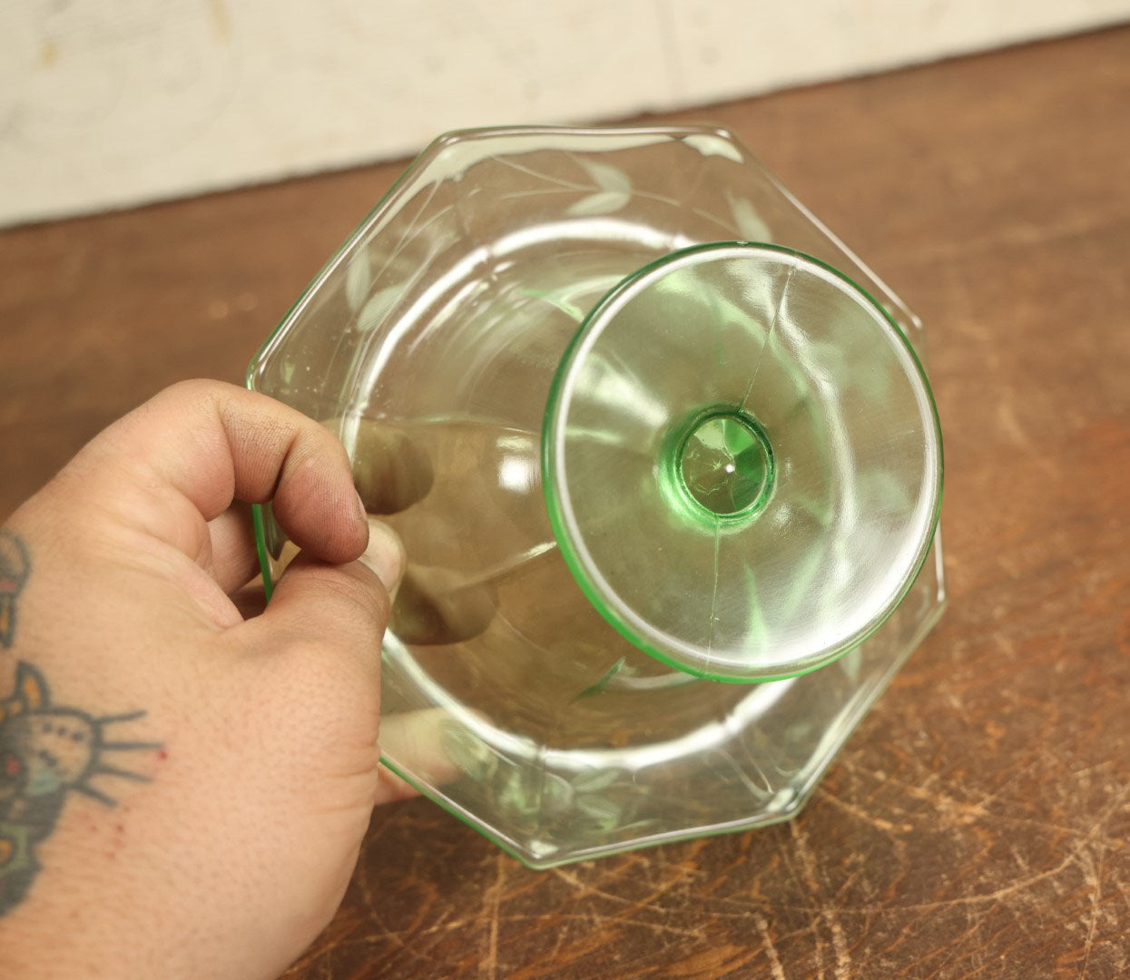 Lot 068 - Vintage Green Uranium Vaseline Glass Footed Compote Bowl Dish With Etched Design, Various Minor Chipping