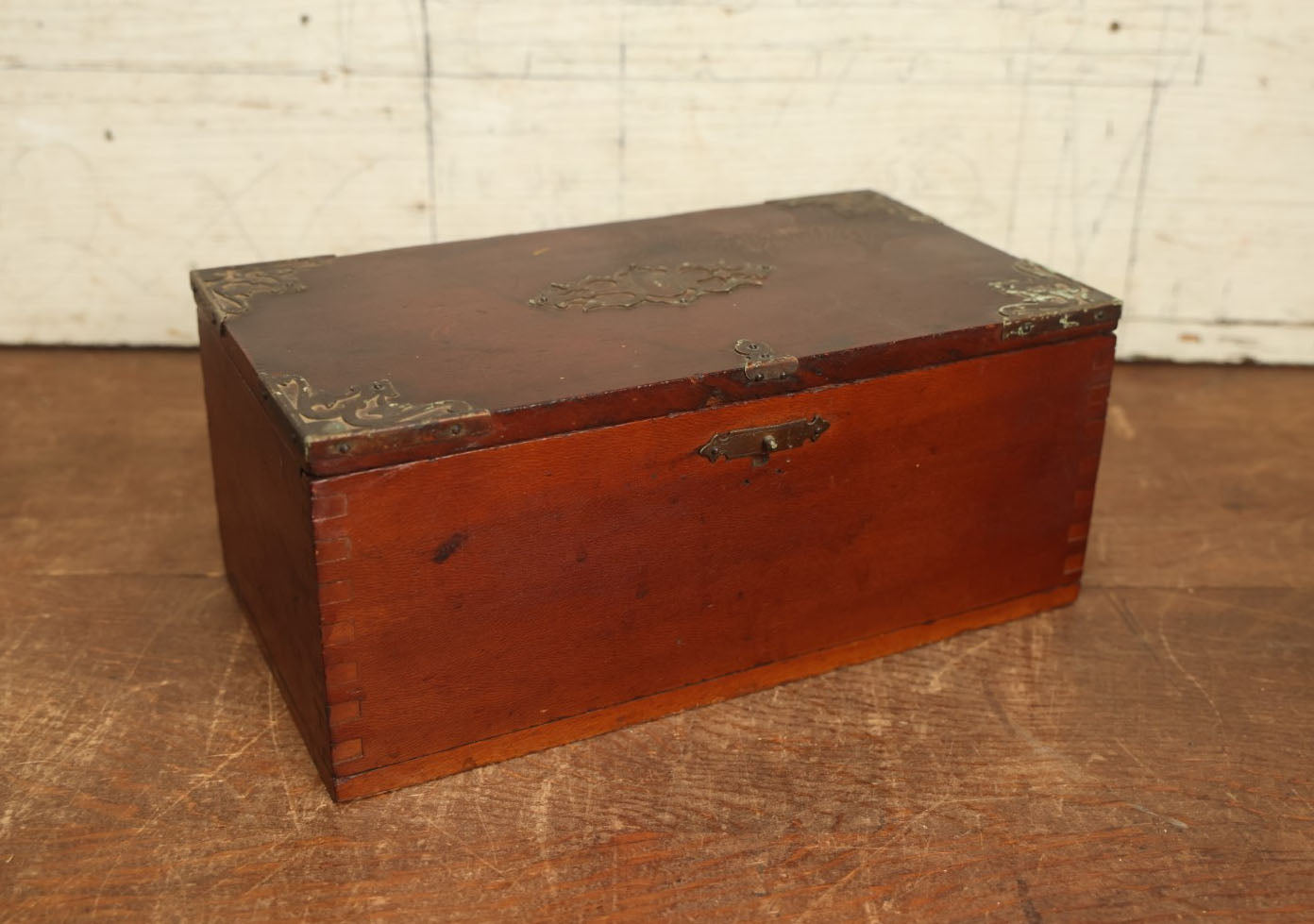 Lot 071 - P. Lorillard Co. Antique Wood Cognac Tobacco Advertising Box With Brass Trim, Label On Interior