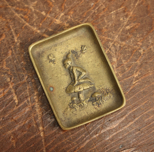 Lot 083 - Vintage Small Brass Pixie Dish, Fairy, Gnome, On Mushroom