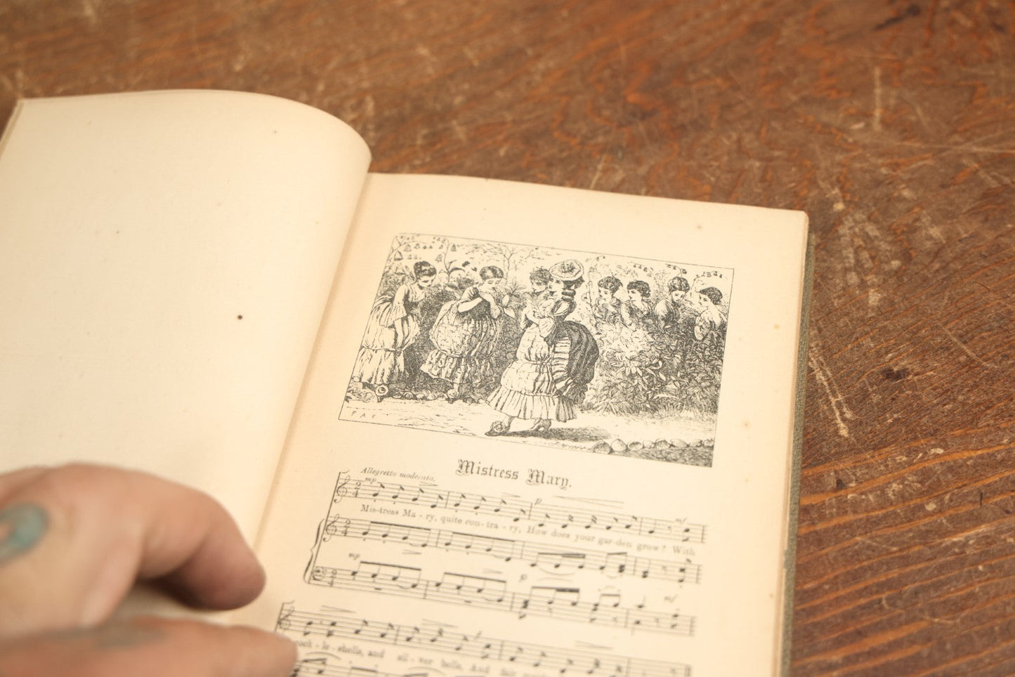 Lot 086 - Mother Goose Set To Music, Antique Book With Owl On Cover, Illustrated, Published By G. W. Carelton & Co., 1873, New York