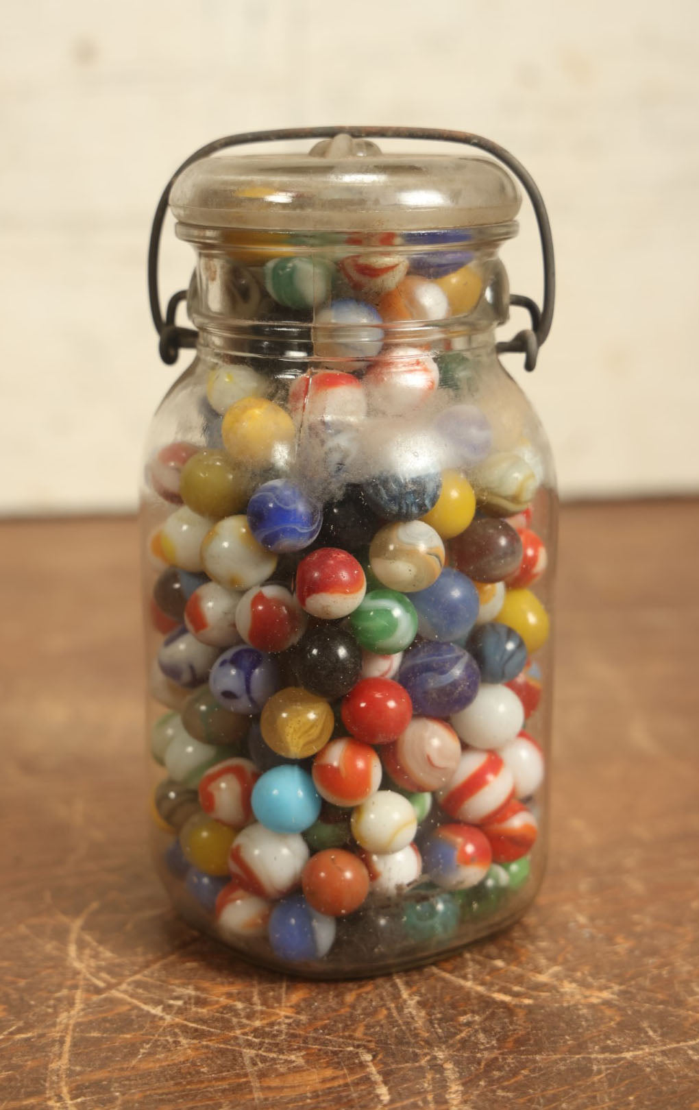 Lot 091 - Large Mason Jar Full Of Antique And Vintage Marbles, 200+