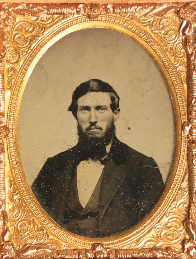 Lot 038 - Antique 1/9th Plate Ambrotype Photograph Of A Middle Aged Man With A Beard, Bowtie, In Thermoplastic Case, Likely Member Of The Slack Family