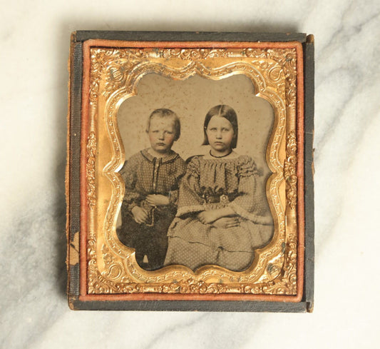 Lot 039 - Antique 1/6Th Plate Ambrotype Photograph Of Two Children, A Boy And A Girl, In A Half Leatherette Case, Likely Members Of The Slack Family