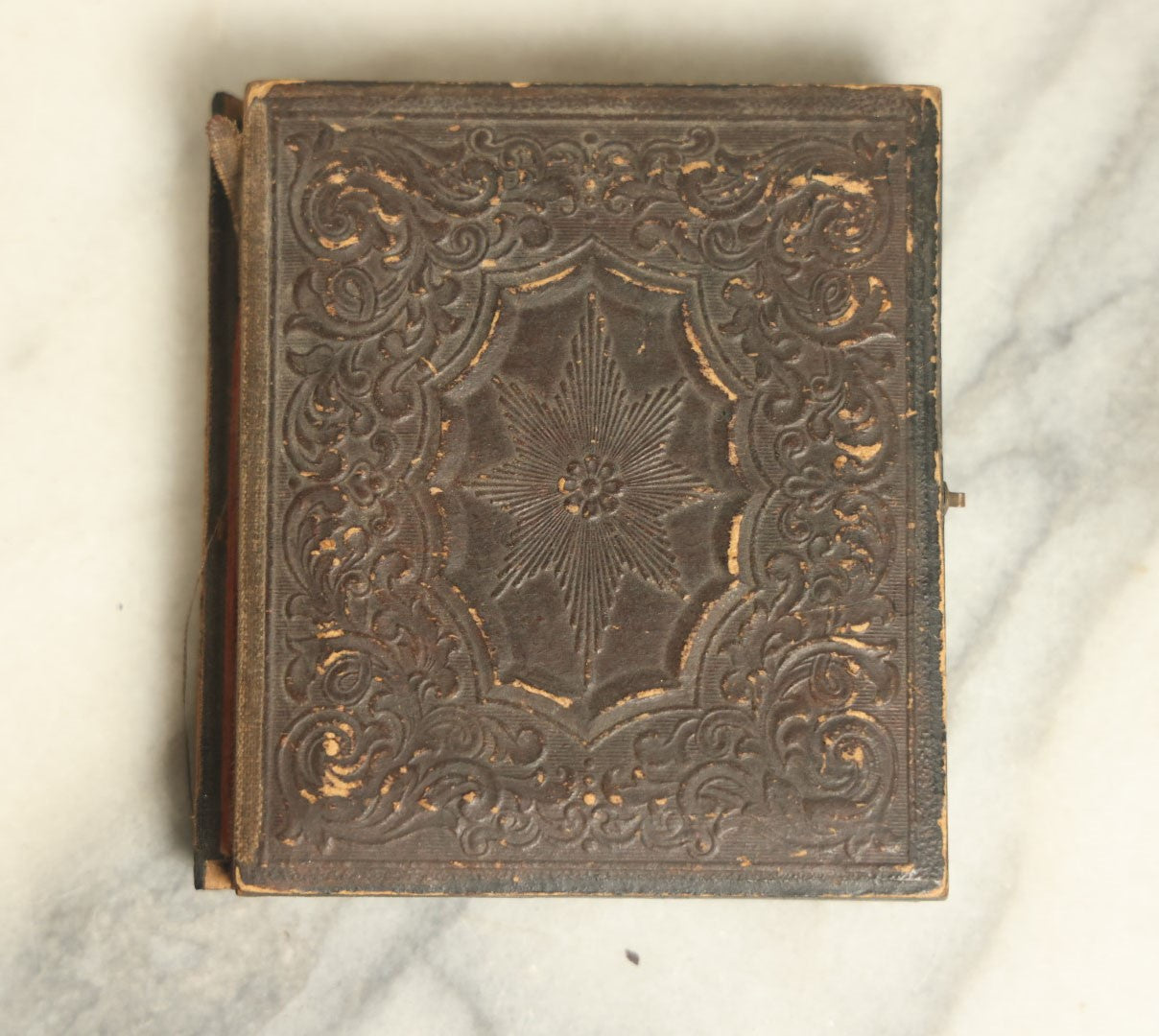 Lot 041 - Antique 1/6th Plate Ambrotype Photograph Of A Young Woman With A White Bow, Likely A Member Of The Slack Family, In Split Leatherette Union Case