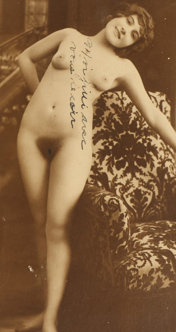 Lot 049 - Antique Risque Fully Nude French Pitch Card With Naked Woman, Marked J.R., Series 39, With Handwritten Note, Roughly Postcard Sized