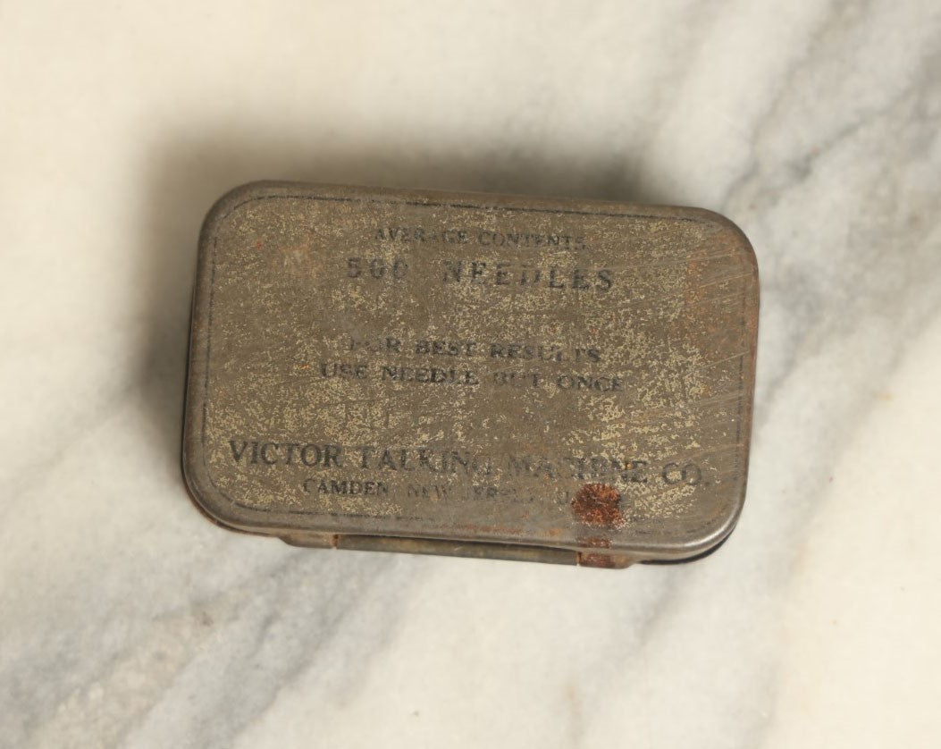 Lot 090 - Single Antique Advertising Tin, Victor Victrola Phonograph Needles, With Nipper The Dog, "His Master's Voice"