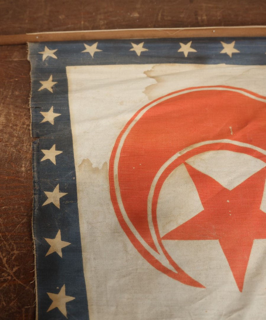 Lot 009 - Antique Circa 1876 U.S. Bicentennial Civil War Veteran Union Army, VII Corps, 3Rd Division Parade Flag On Pole, Moon And Star Insignia, 40" Pole