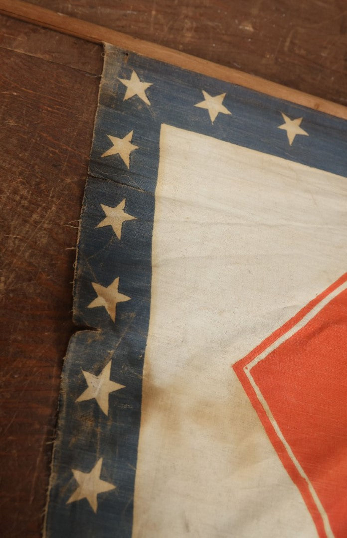 Lot 011 - Antique Circa 1876 U.S. Bicentennial Civil War Veteran Union Army, XXV Corps, 1st Division Parade Flag On Pole, Red Diamond Insignia, 40" Pole