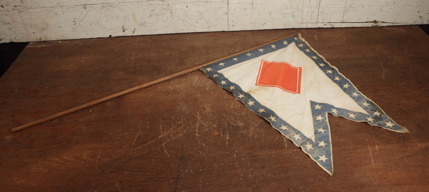 Lot 011 - Antique Circa 1876 U.S. Bicentennial Civil War Veteran Union Army, XXV Corps, 1st Division Parade Flag On Pole, Red Diamond Insignia, 40" Pole