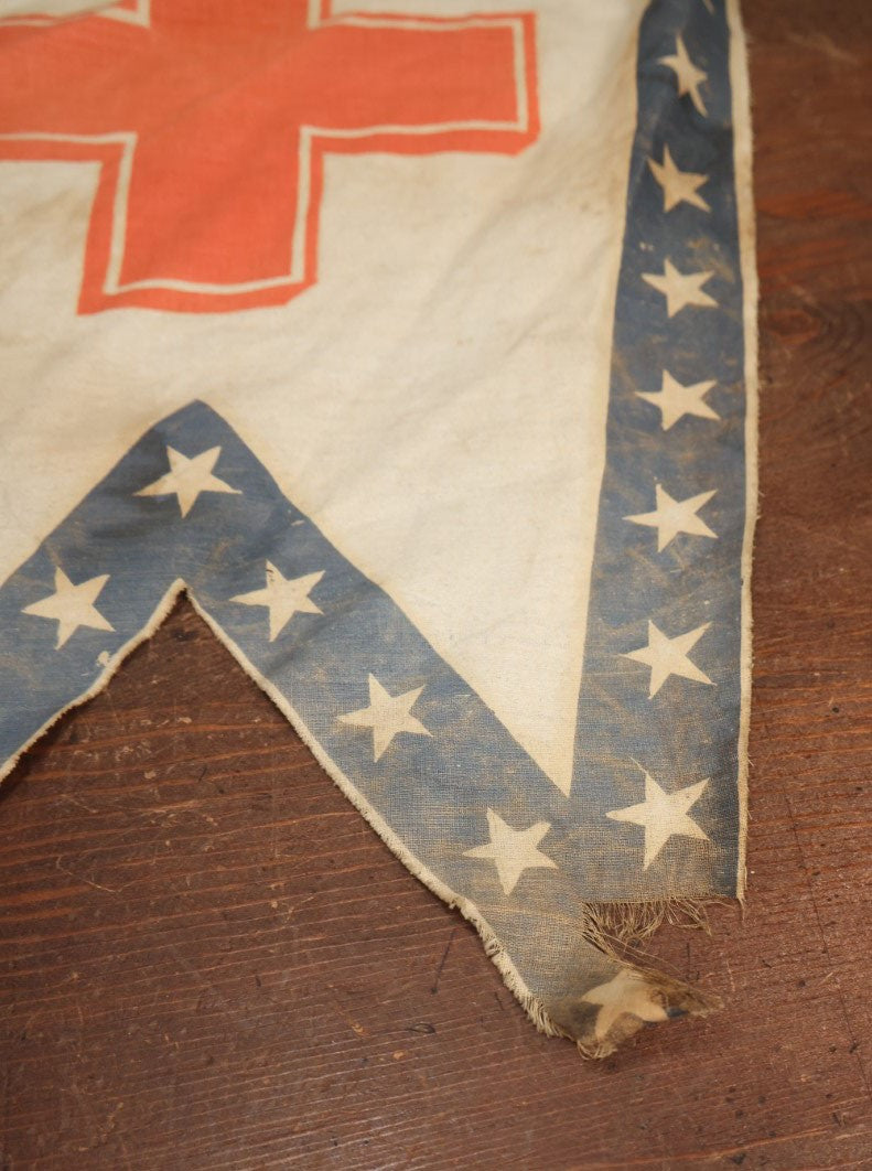 Lot 012 - Antique Circa 1876 U.S. Bicentennial Civil War Veteran Union Army, VI Corps, 1st Division Parade Flag, No Pole, Red Cross Insignia