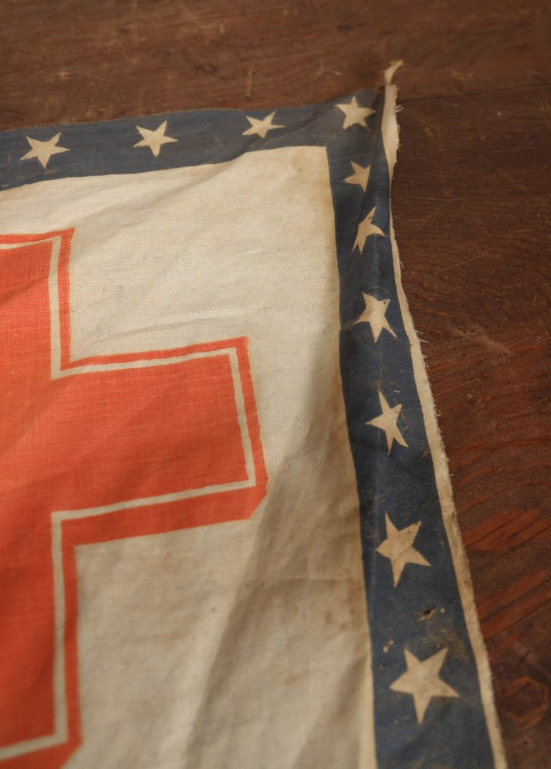 Lot 012 - Antique Circa 1876 U.S. Bicentennial Civil War Veteran Union Army, VI Corps, 1st Division Parade Flag, No Pole, Red Cross Insignia