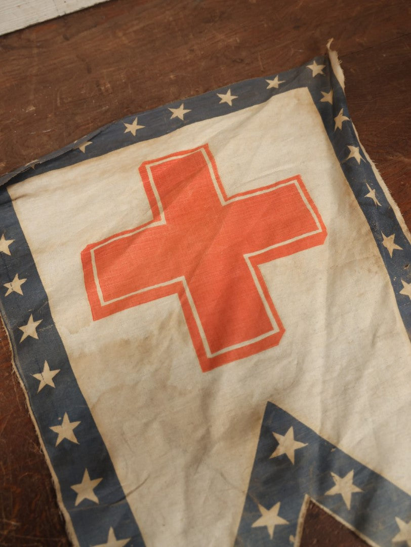 Lot 012 - Antique Circa 1876 U.S. Bicentennial Civil War Veteran Union Army, VI Corps, 1st Division Parade Flag, No Pole, Red Cross Insignia