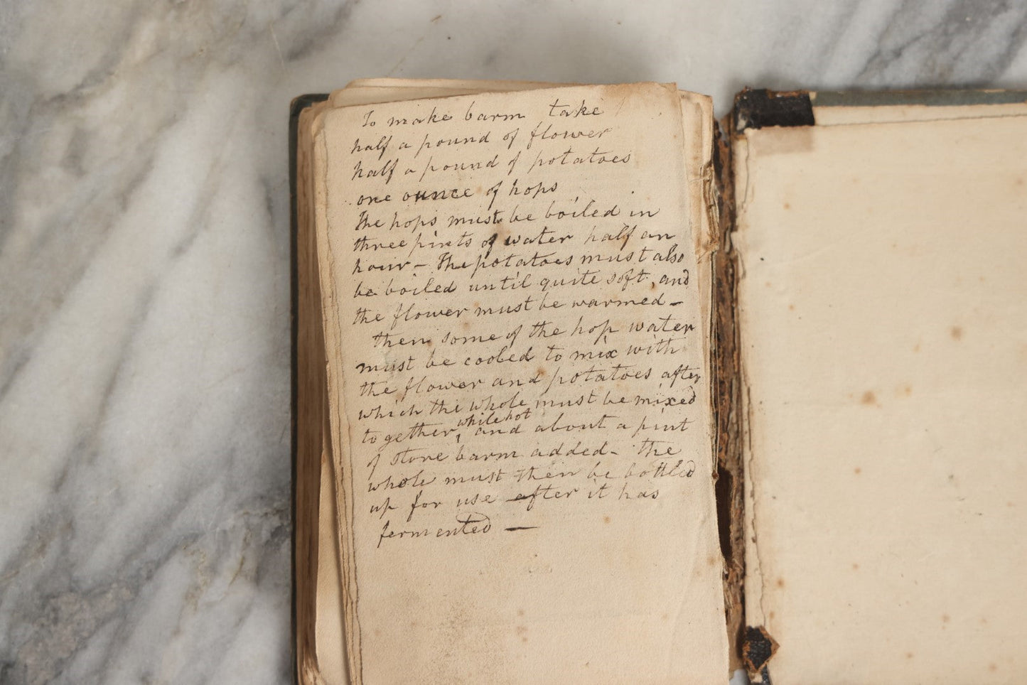 Lot 033 - "Modern Domestic Cookery And Useful Receipt Book Adapted To Families In The Middling And Genteel Ranks Of Life" Early Antique Cook Book By Elizabeth Hammond, Published 1824, London, With Illustrations