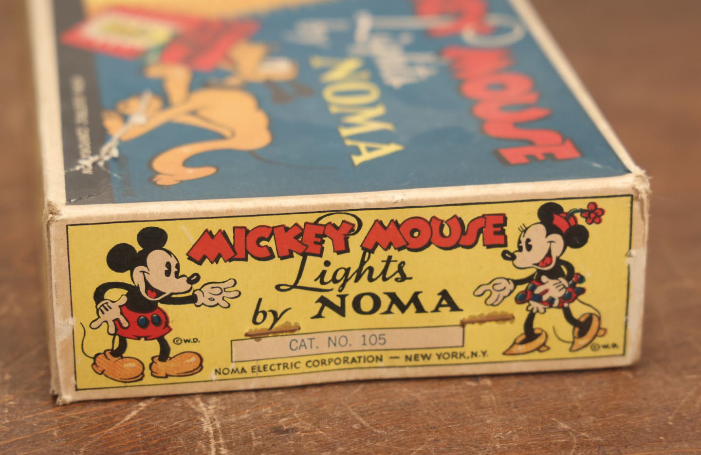 Lot 015 - Mickey Mouse Christmas Lights Set In Box By Noma, Catalogue No. 105, With Mazda Lamps, In Box, Non Working, Circa 1930s