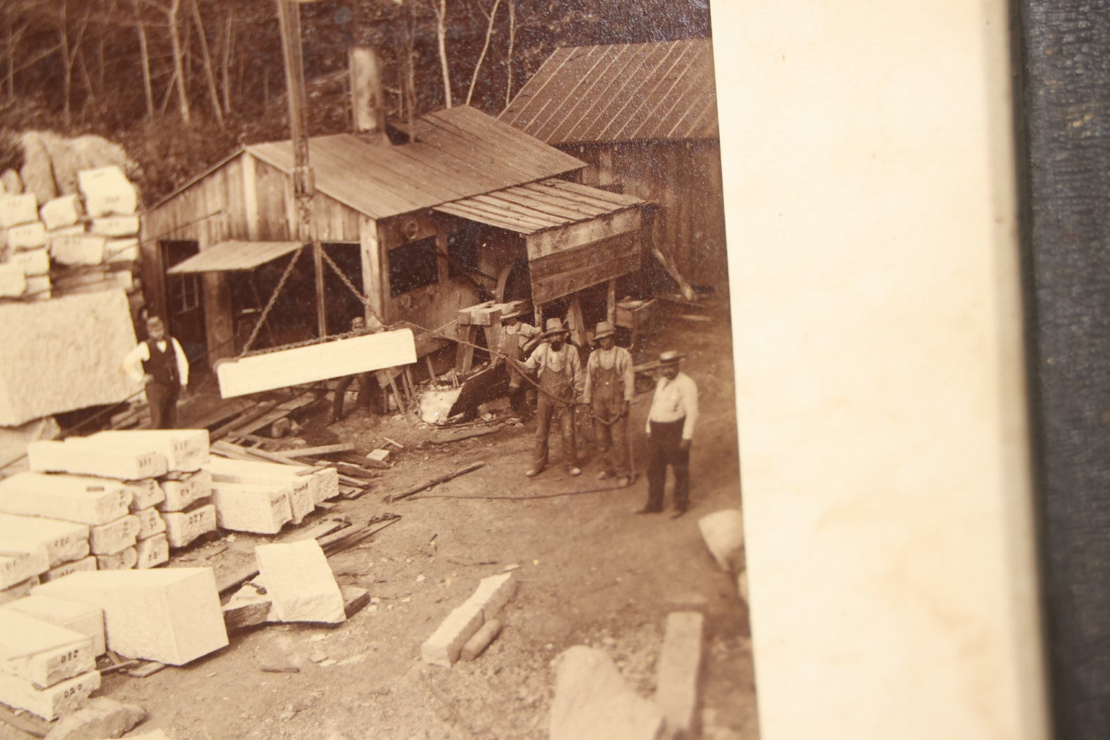 Lot 021 - Antique Occupational Photo Of A Group Of Quarrymen And Apparatus At A Quarry In Milford, Massachusetts, With Handwritten Inscription, 14-3/4" x 13"