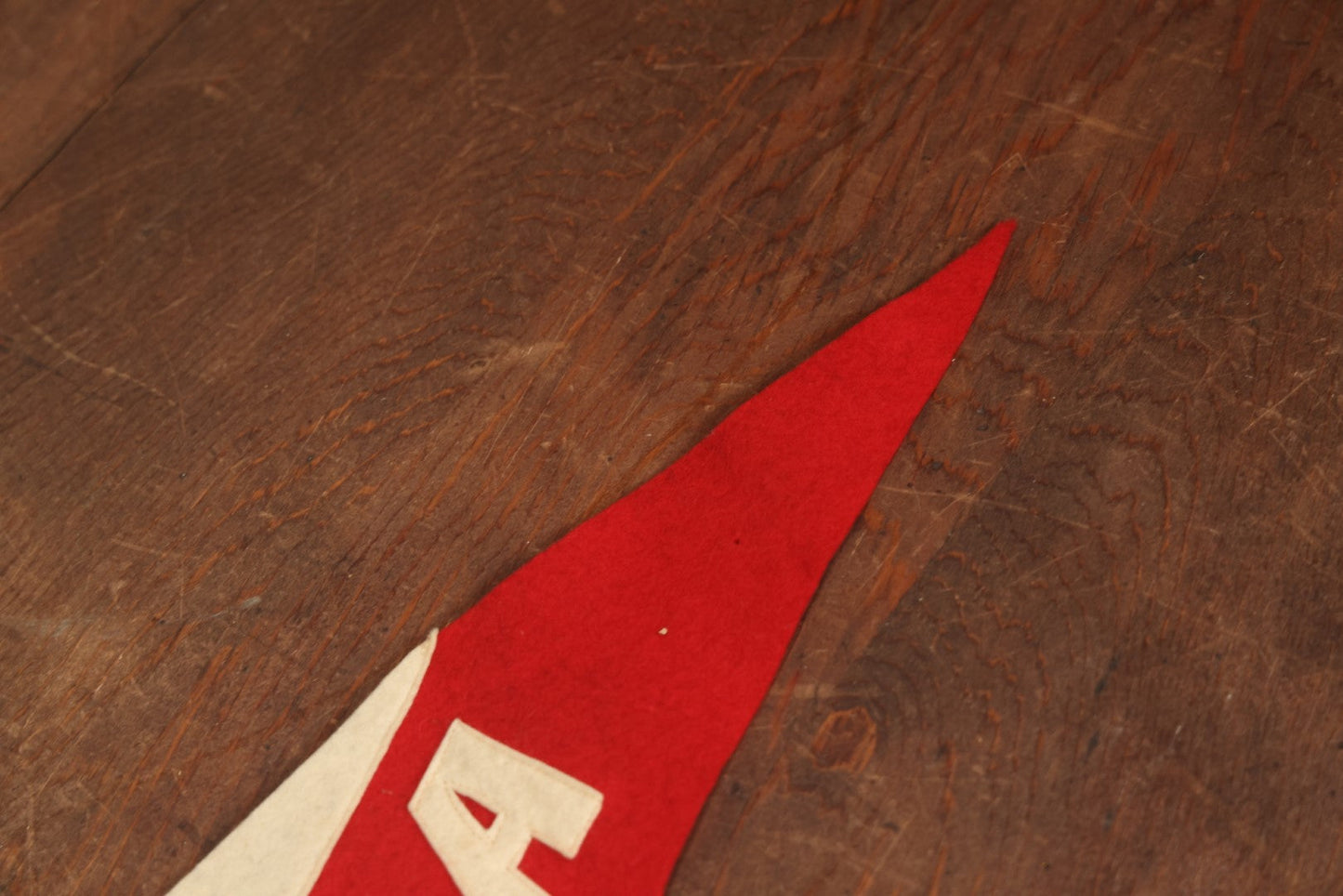 Lot 027 - Vintage 34" Pasadena High School P.H.S. Felt Pennant, Pasadena California, With Stitched Letters And Print Of High School Building