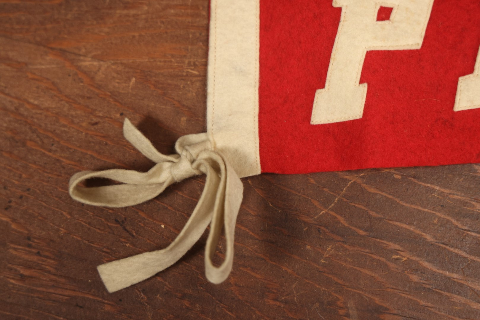 Lot 027 - Vintage 34" Pasadena High School P.H.S. Felt Pennant, Pasadena California, With Stitched Letters And Print Of High School Building