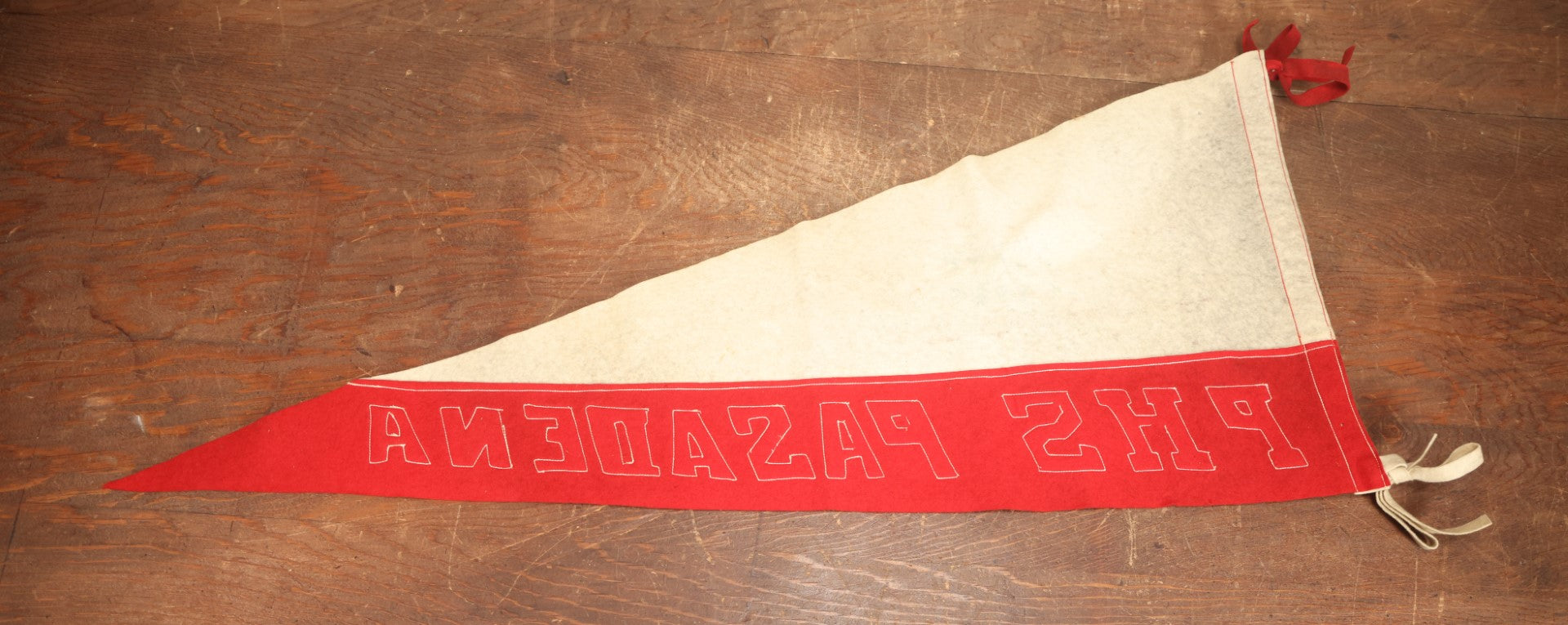 Lot 027 - Vintage 34" Pasadena High School P.H.S. Felt Pennant, Pasadena California, With Stitched Letters And Print Of High School Building