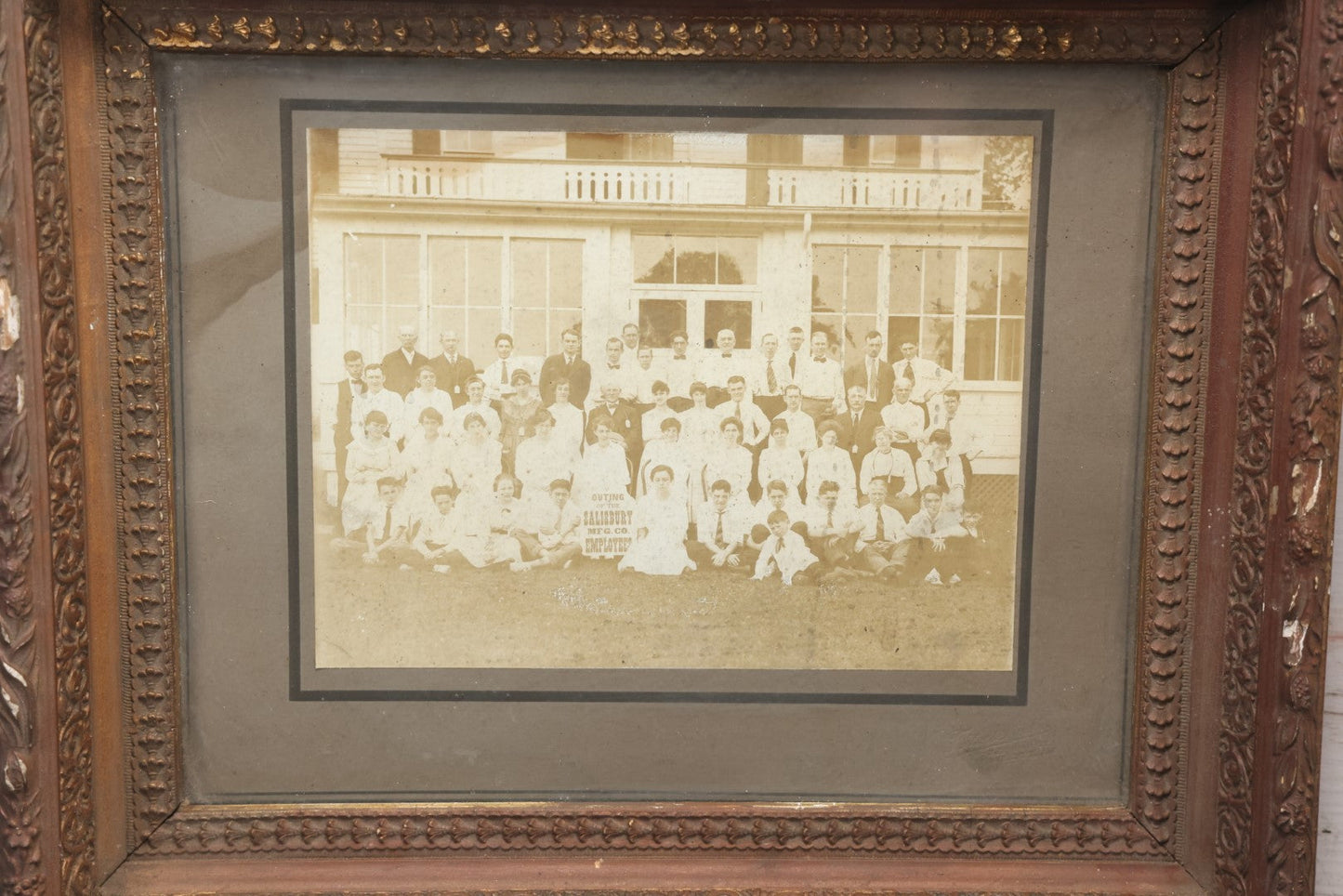 Lot 018 - Antique Framed Boarded Group Occupational Photo, Outing Of The Salisbury Manufacturing Company Employees, Likely The Textile Company Of Amesbury, Massachusetts