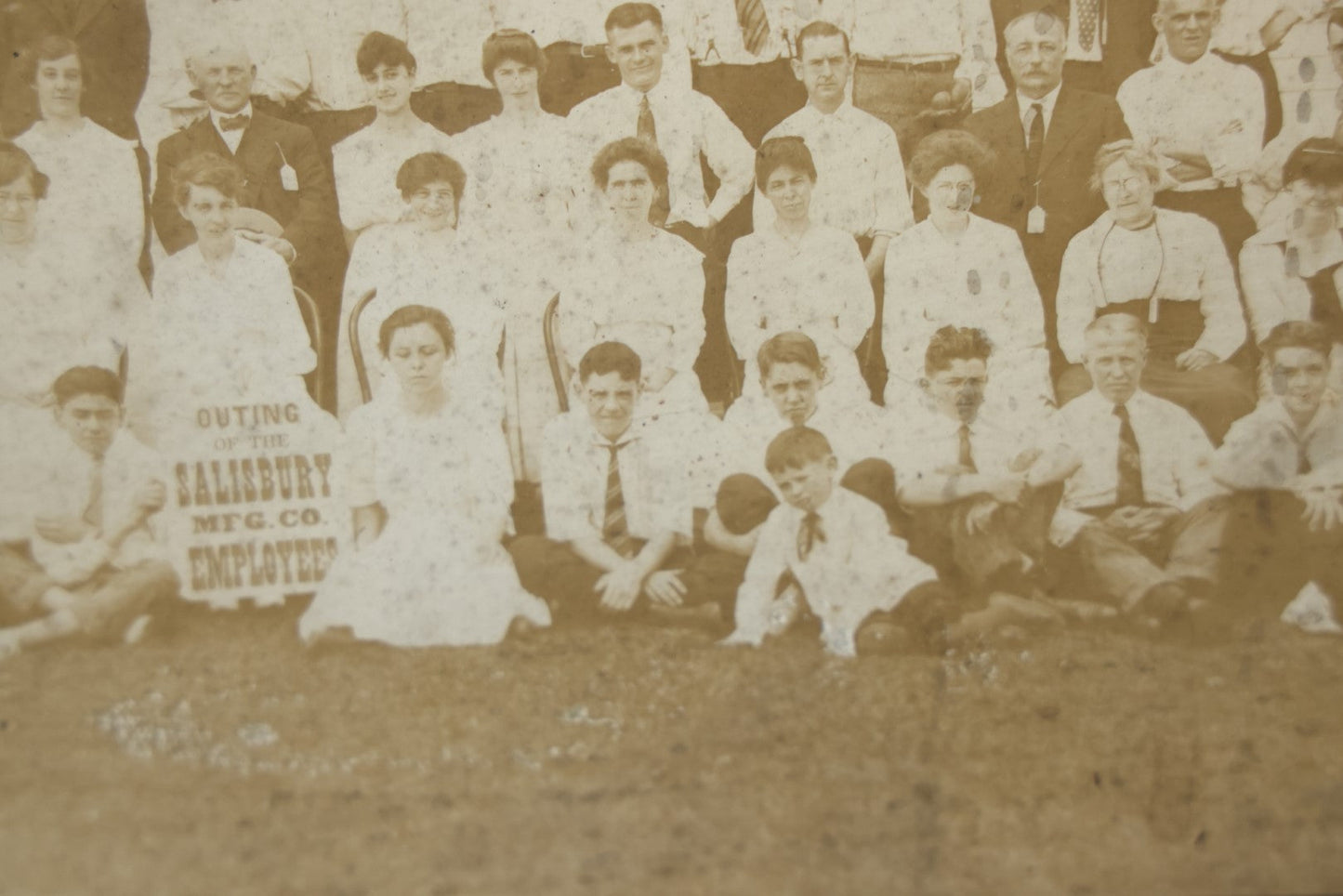 Lot 018 - Antique Framed Boarded Group Occupational Photo, Outing Of The Salisbury Manufacturing Company Employees, Likely The Textile Company Of Amesbury, Massachusetts