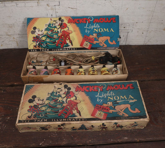 Lot 025 - Mickey Mouse Disney Christmas Lights Set In Box By Noma, Catalogue No. 105, With Mazda Lamps, In Box, Heavy Wear, Non Working, Circa 1930s