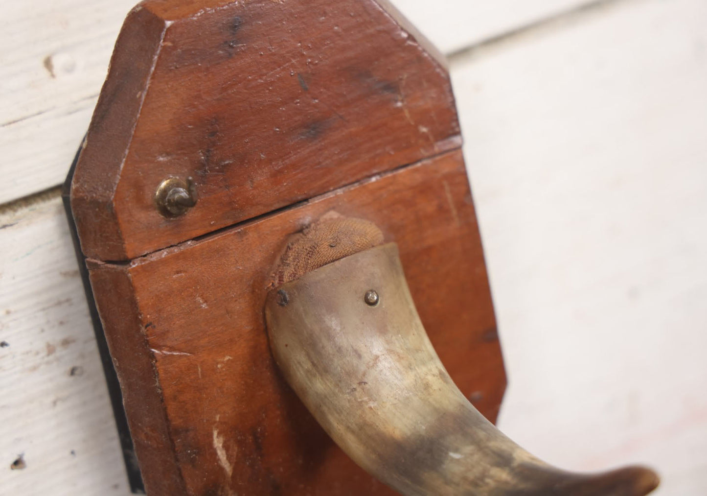 Lot 028 - Antique Real Goat Horn Wall Pocket Pin Cushion Hook With Tin Box On Back, Wooden Frame