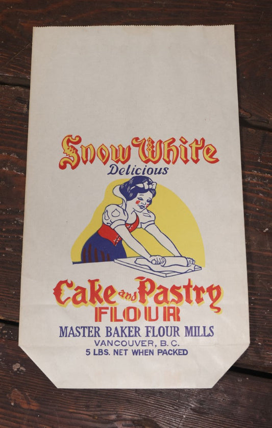 Lot 048 - Vintage N.O.S. Snow White Delicious Cake And Pastry 5 Lb Flour Sack, Master Baker Flour Mills, Vancouver, British Columbia