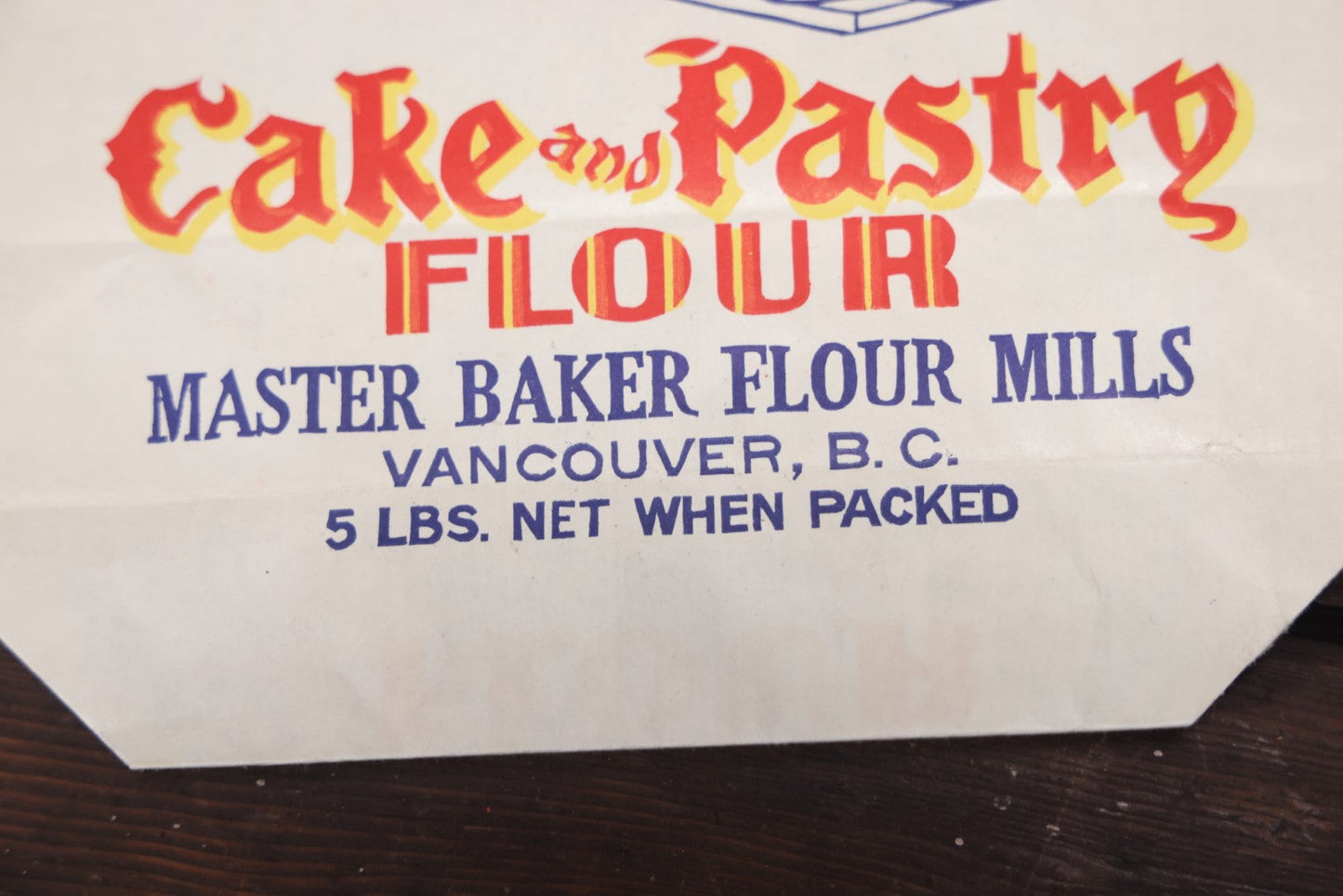 Lot 048 - Vintage N.O.S. Snow White Delicious Cake And Pastry 5 Lb Flour Sack, Master Baker Flour Mills, Vancouver, British Columbia