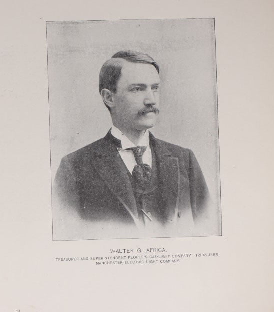 Lot 072 - Antique Manchester, New Hampshire Photograph Book, "The Mirror's Pictorial Manchester, 1846-1896" 50 Years Since Incorporation, By The John B. Clarke Co., Publishers, Note Heavy Wear